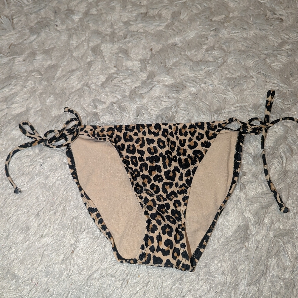 Nwt Xhilaration Leopard Bikini Bottoms Sz S